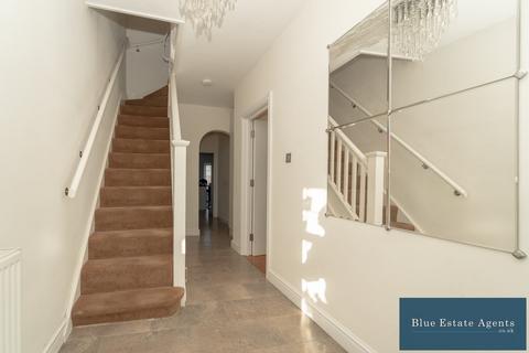 12 Basildene Road, Hounslow, TW4 7LE