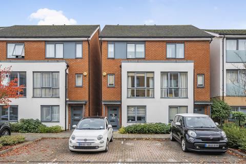 31 Drake Way, Reading, RG2 0WR