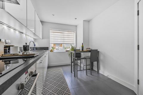 31 Drake Way, Reading, RG2 0WR