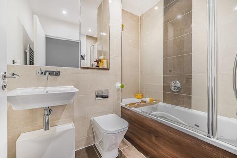 31 Drake Way, Reading, RG2 0WR
