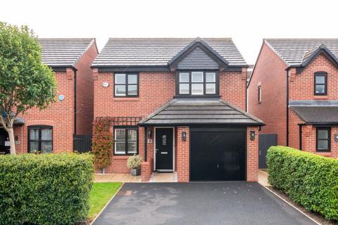 3 bedroom detached house to rent, Cassidy Way, Eccles, Manchester