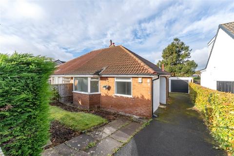 2 bedroom bungalow for sale, Grove Farm Crescent, Cookridge, Leeds