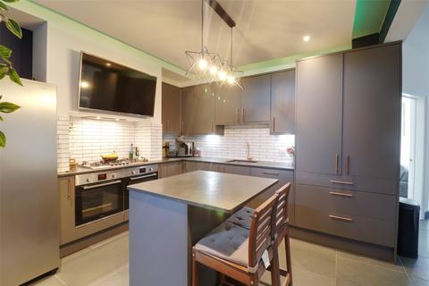 34 Cambridge Grove, Ilfracombe, EX34 9JZ