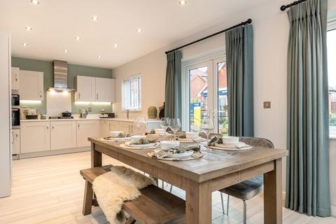 4 bedroom detached house for sale, Plot 96 at Bloor Homes at Long Melford, Station Road CO10