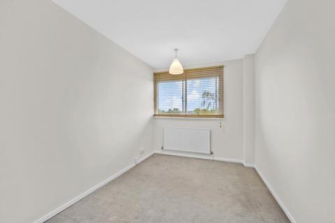 2 bedroom apartment to rent, Worple Road, London SW19