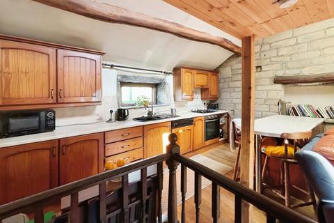 1 bedroom end of terrace house for sale, Cross Stone Road, Todmorden OL14