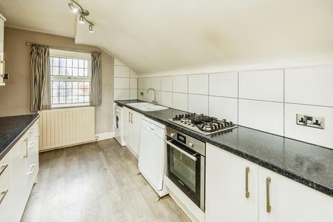 2 bedroom apartment for sale, Daisy Lea Lane, Lindley, West Yorkshire HD3