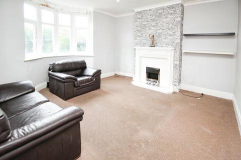 3 bedroom end of terrace house for sale, Turnbull Road, Manchester M18