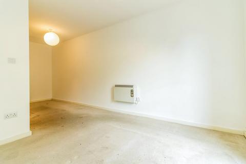 2 bedroom apartment to rent, Ordsall Lane, Salford M5