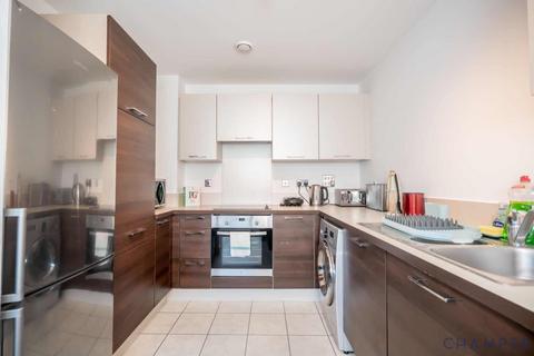 3 bedroom flat to rent, Heron Place, 4 Bramwell Way, London, E16