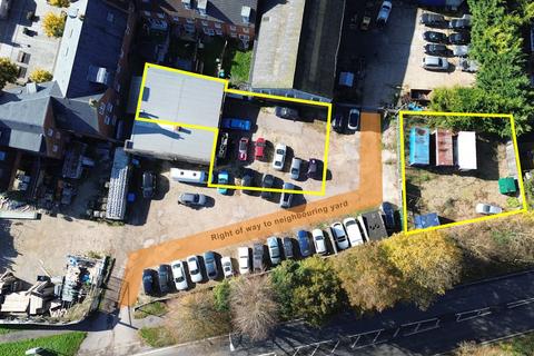 Industrial unit to rent, Hicks Road, Markyate, St. Albans, AL3 8LJ