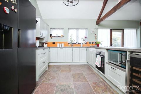 2 bedroom barn conversion for sale, West Leith, Tring HP23