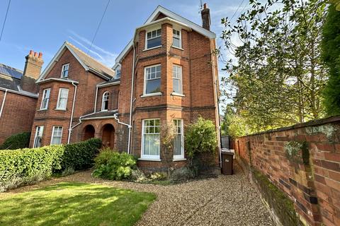 7 bedroom semi-detached house for sale, Henley Road, Ipswich IP1