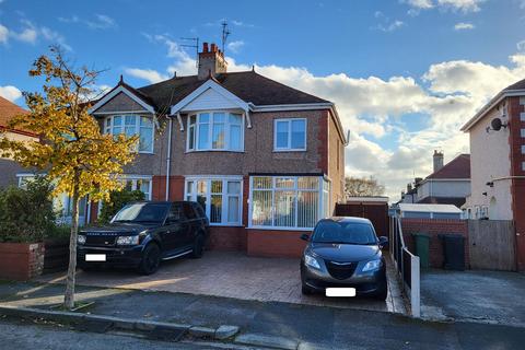 3 bedroom semi-detached house for sale, Westminster Avenue, Rhyl