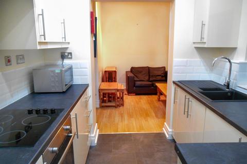 4 bedroom house to rent, Deuchar Street, Newcastle Upon Tyne