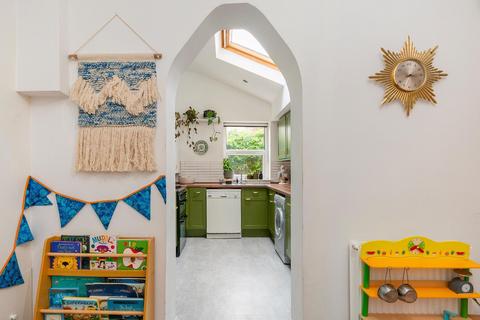 13 Hereford Road, Bristol, BS2 9UW