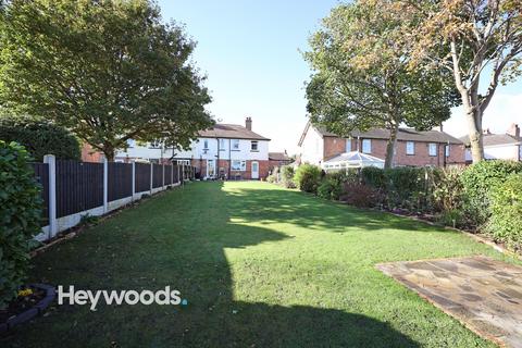 3 bedroom semi-detached house for sale, Whitfield Avenue, Westlands, Newcastle-under-Lyme, Staffordshire