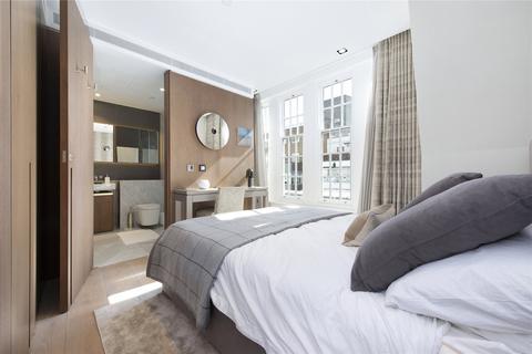 3 bedroom apartment to rent, Nassau Street, London W1W