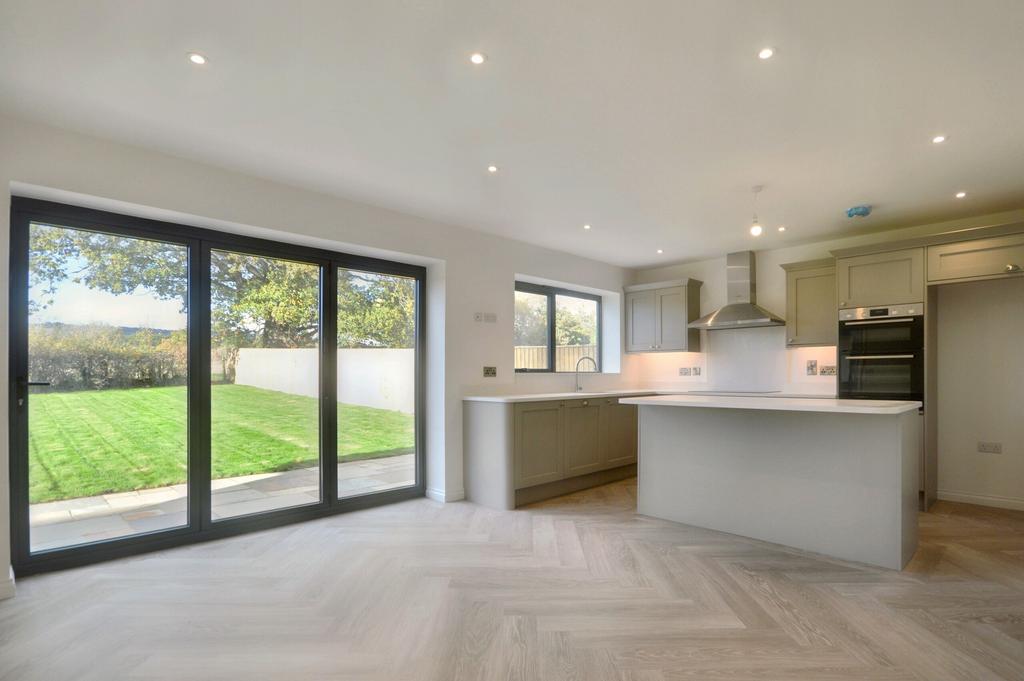 Kitchen dining room