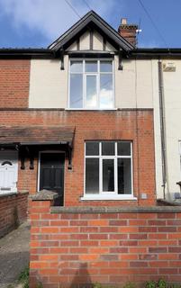 3 bedroom terraced house to rent, Hughenden Road, Norwich NR1