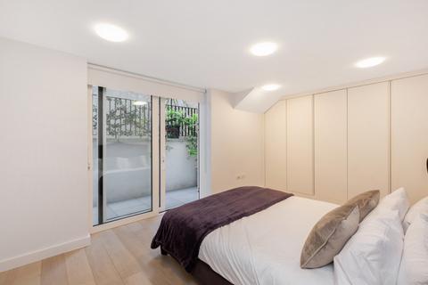 3 bedroom mews for sale, Bridford Mews, London, W1W