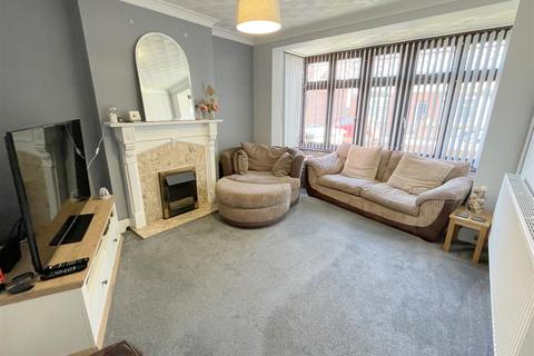 3 bedroom semi-detached house for sale, Roundwood Road, Ipswich