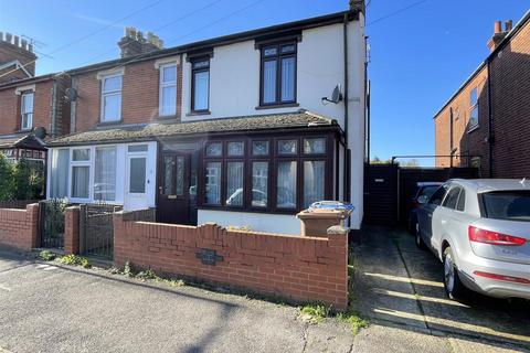 3 bedroom semi-detached house for sale, Roundwood Road, Ipswich