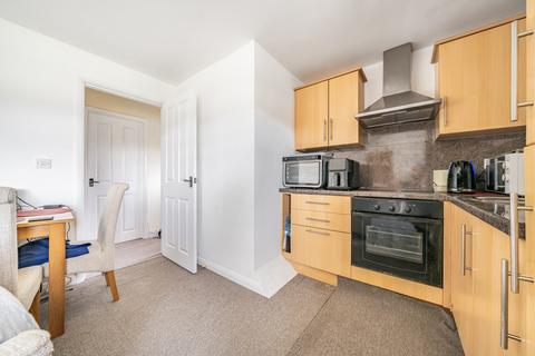 11 Ashcombe Close, Witney, OX28 6NL