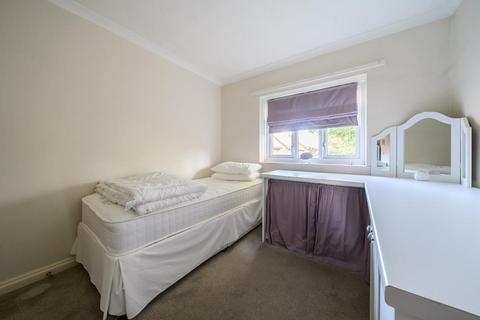 1 bedroom retirement property for sale, Aylesbury,  Buckinghamshire,  HP21