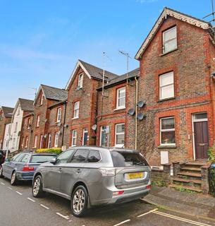 1 bedroom flat for sale, Queens Road, East Grinstead, RH19