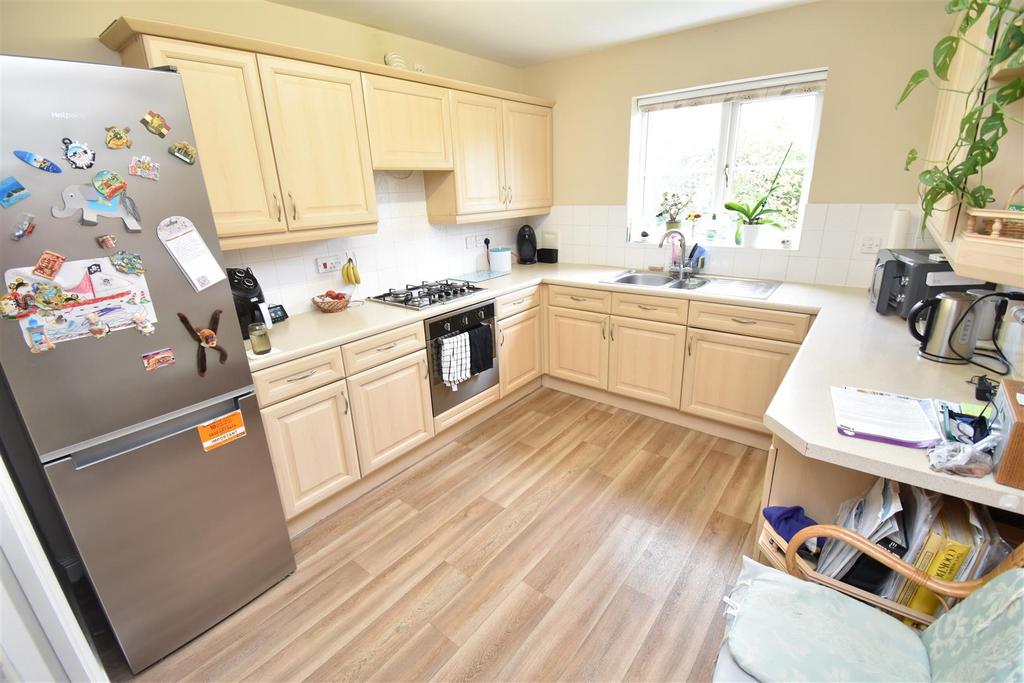 Kitchen.JPG
