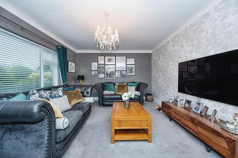 14 Forest Grove, Eccleston Park, Prescot, L34 2RZ