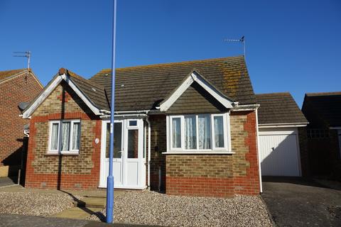 2 bedroom detached bungalow for sale, Lawrence Close, Selsey