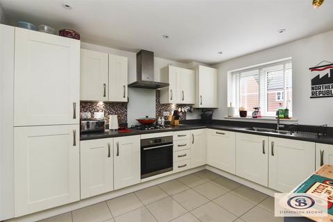 4 bedroom detached house for sale, Barnton Way, Sandbach