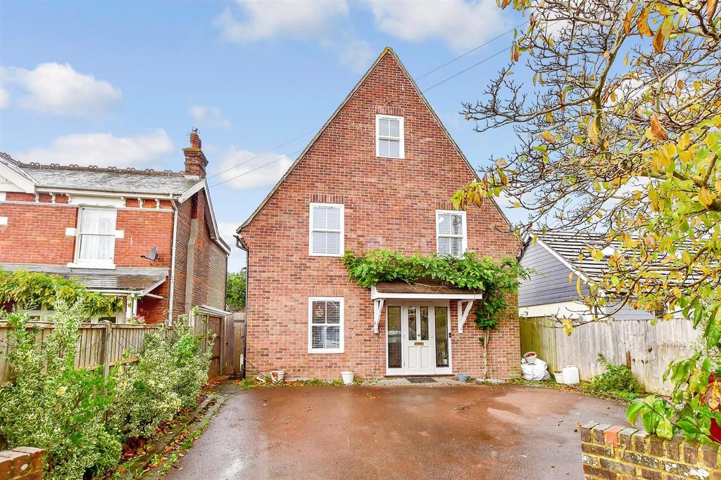 The Drive, Southbourne, Hampshire 3 bed detached house for sale £625,000