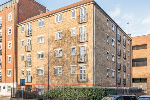 1 bedroom apartment for sale, Hazeleigh House, Romford RM1