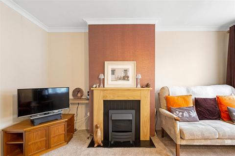 87 Rowan Road, London, SW16 5HZ