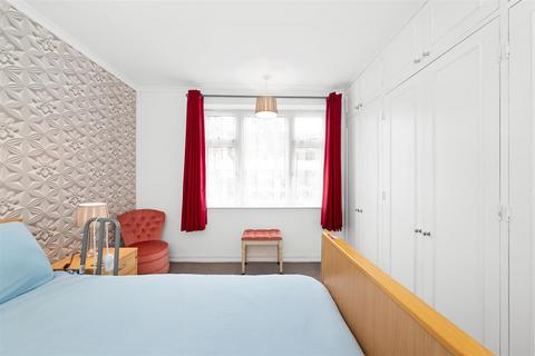 87 Rowan Road, London, SW16 5HZ