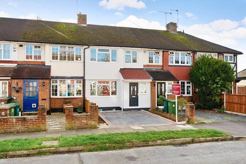 3 bedroom terraced house for sale, Gaston Way, Shepperton, TW17