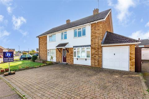 3 bedroom semi-detached house for sale, Hawkhurst Close, Chelmsford, Essex, CM1