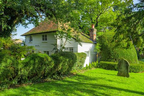 2 bedroom detached house for sale, Church Hill, Kingsnorth, TN23