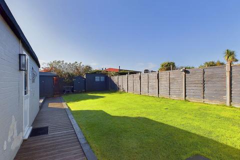 2 bedroom semi-detached bungalow for sale, Burnside Crescent, Sompting