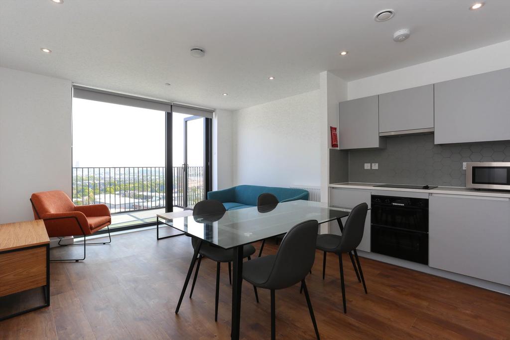 Wales Farm Road, London, W3 2 bed flat to rent £2,448 pcm (£565 pw)