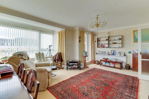 2 bedroom apartment for sale, Blount Road, Old Portsmouth