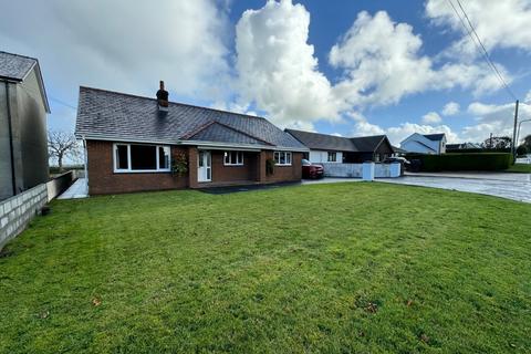 3 bedroom bungalow for sale, Pentre'r Bryn, Synod Inn, Near New Quay, SA44