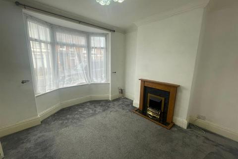 4 bedroom terraced house for sale, Clifton Road, Darlington DL1