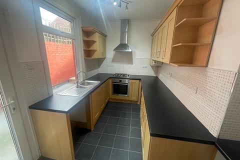 4 bedroom terraced house for sale, Clifton Road, Darlington DL1