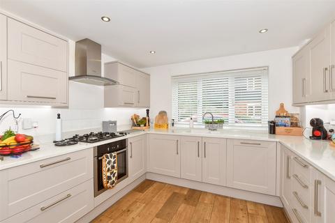 3 bedroom semi-detached house for sale, Haine Farm Mews, Ramsgate, Kent