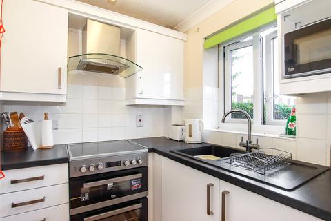 2 bedroom apartment for sale, New Street, Lymington, Hampshire, SO41