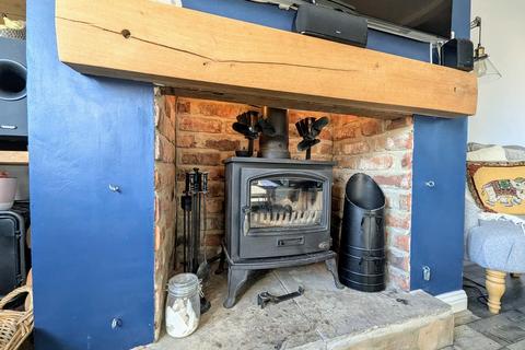 24 Ogle Grove, Jarrow, NE32 5YL